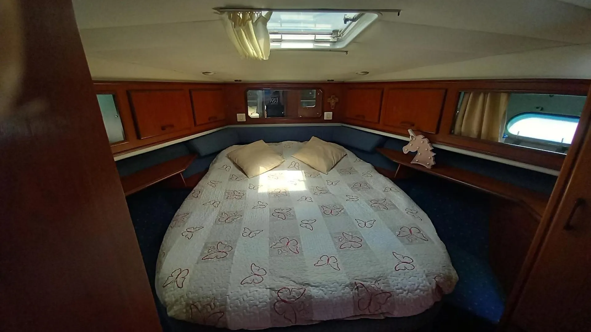 Botel Relax In Barca, Cena, Aperitivo, Private Party- Fairline 43 Hotel Arenzano