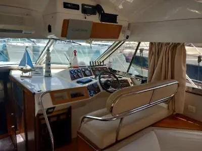 Botel Relax In Barca, Cena, Aperitivo, Private Party- Fairline 43 Hotel Arenzano